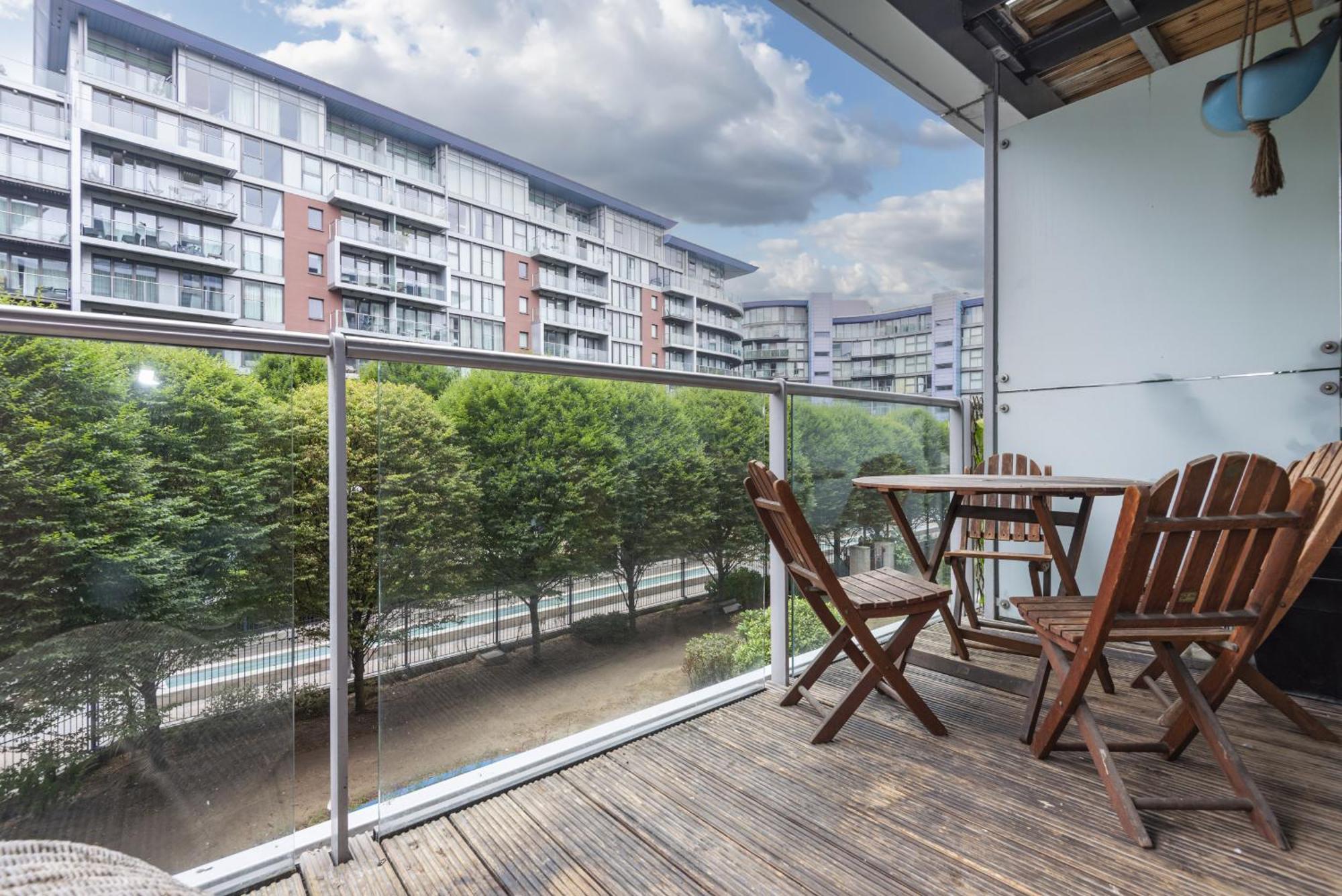 Riverside Apartment Londres Exterior foto