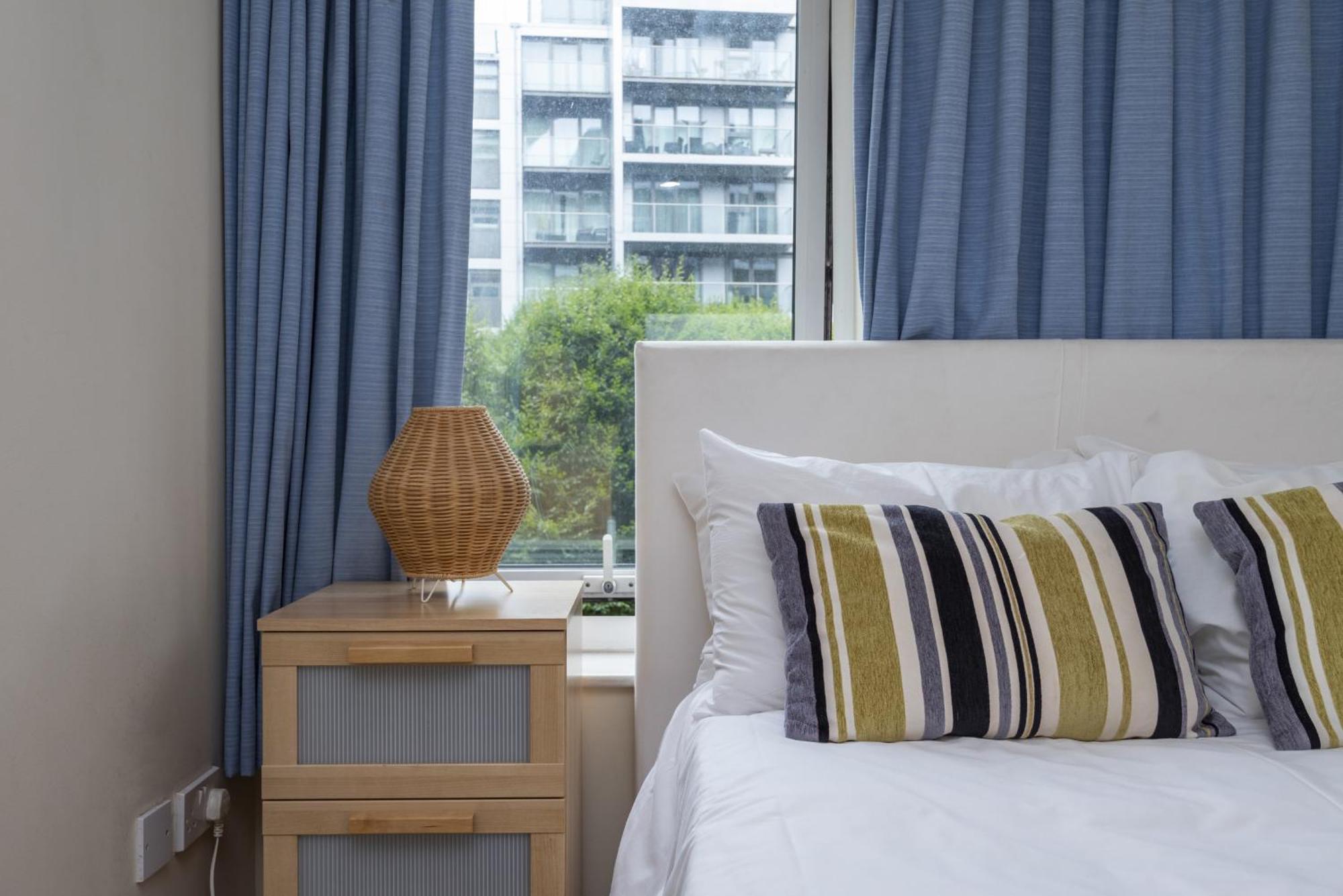 Riverside Apartment Londres Exterior foto